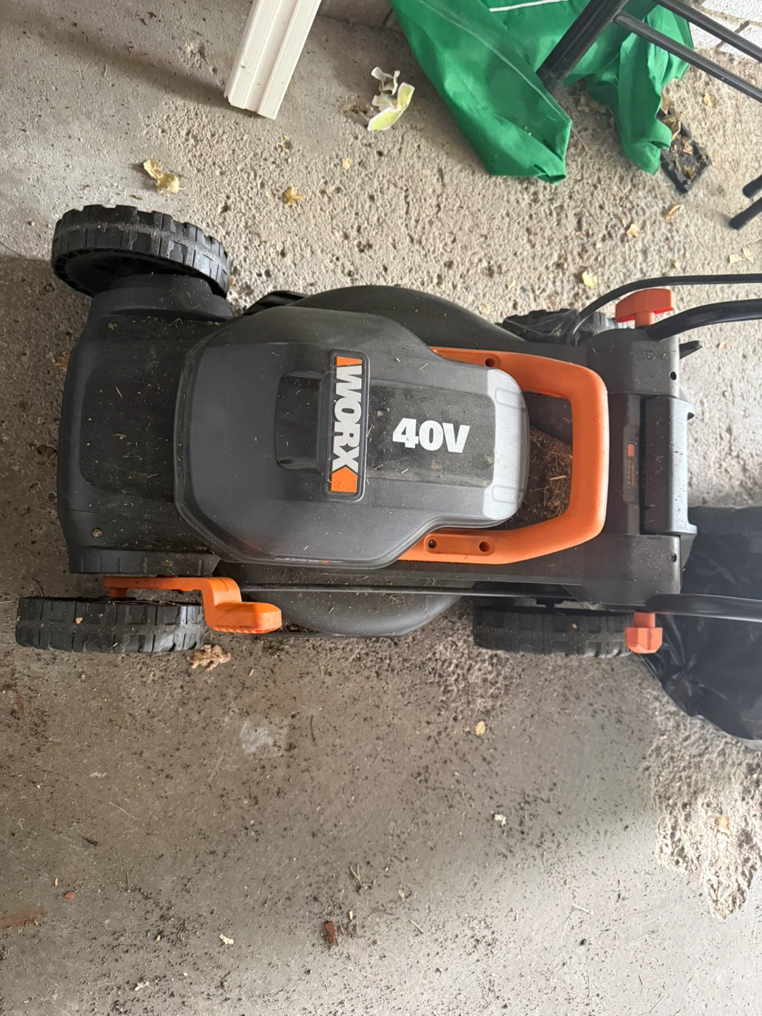 WORX 40V 14" Electric Lawn Mower - photo 2