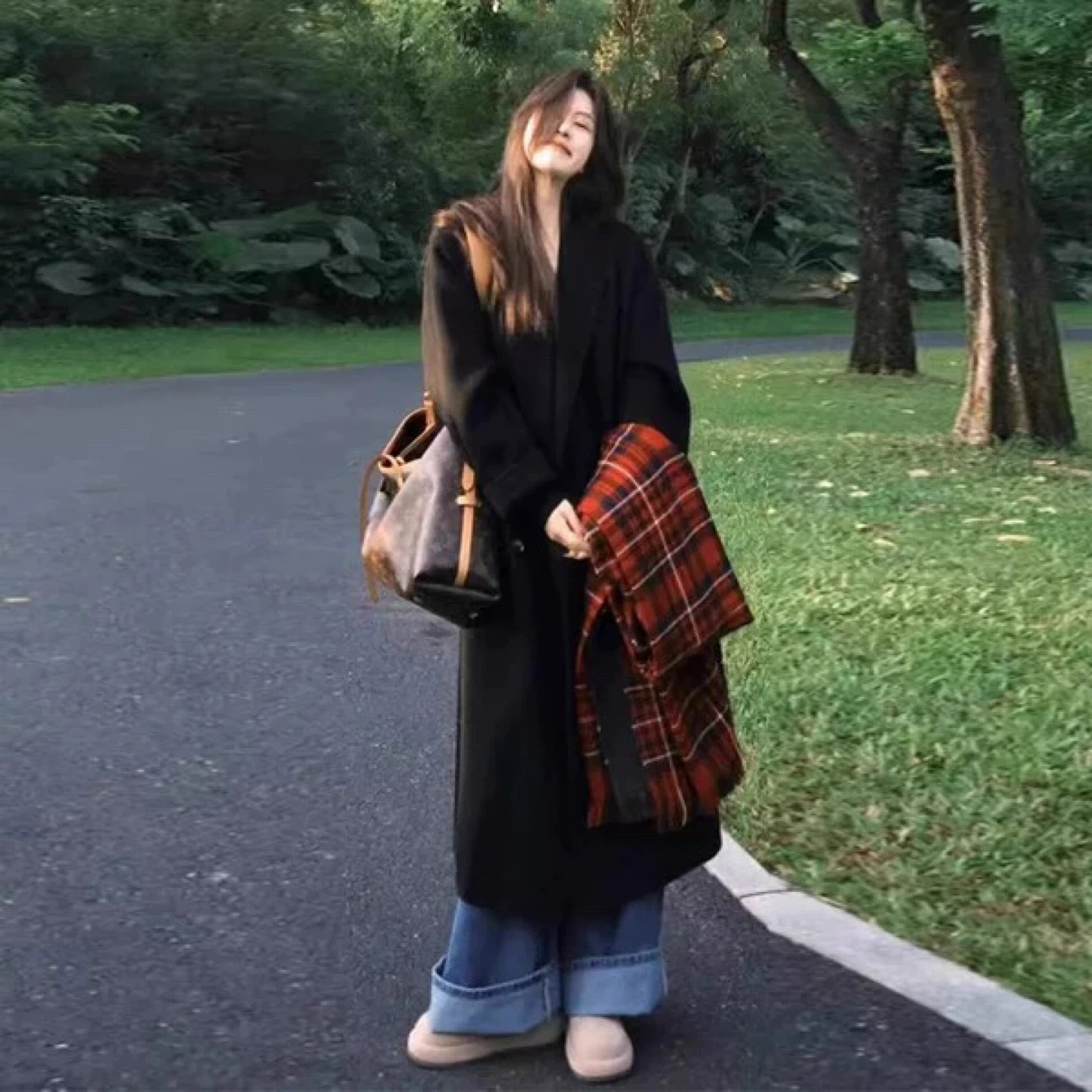 Korean style WOMAN Black long Coat - photo 2
