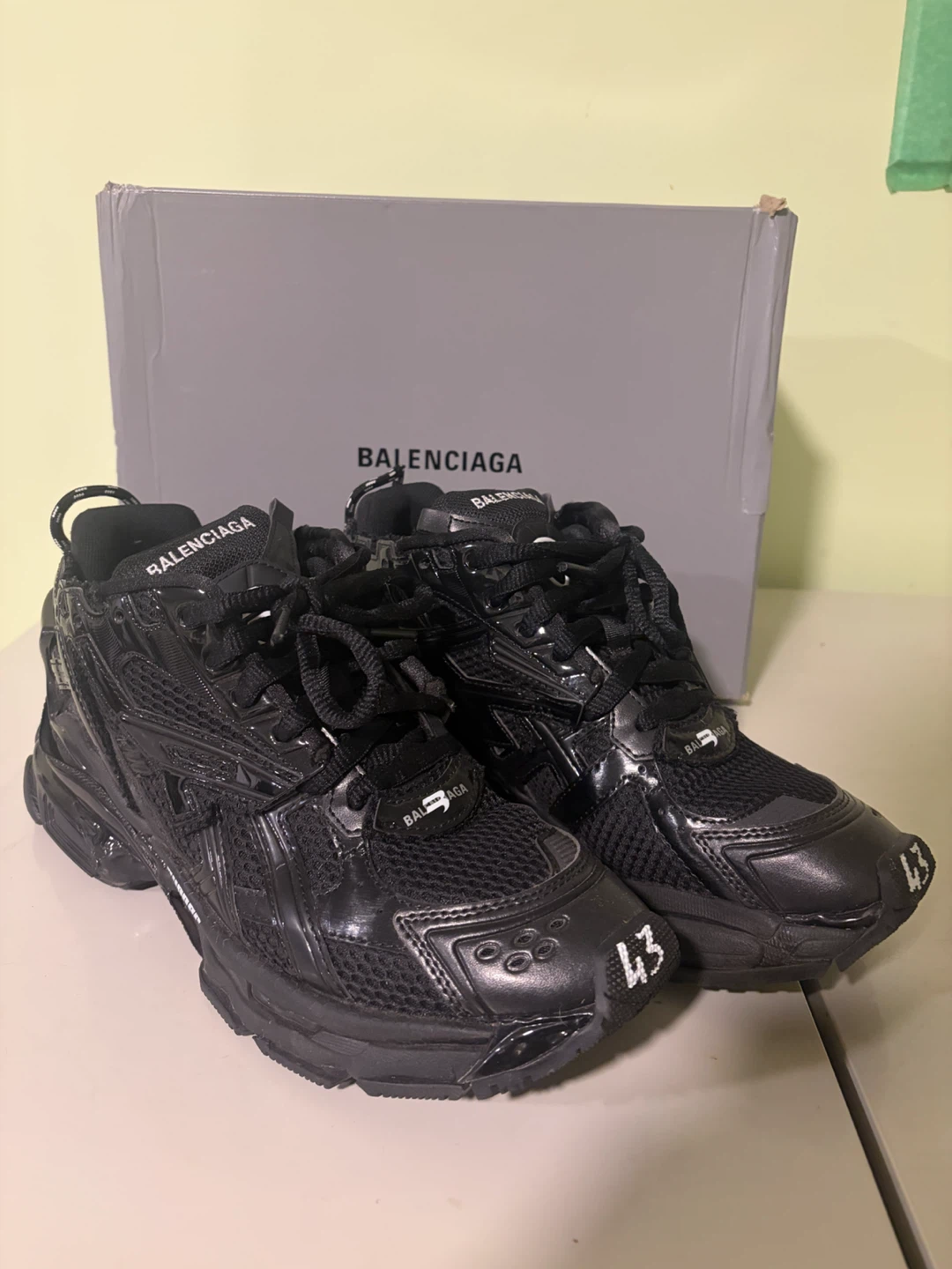 Balenciaga Runner
