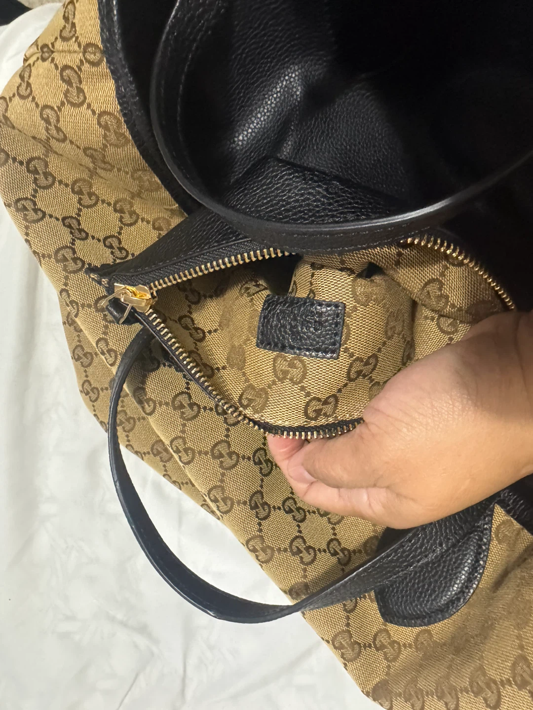Gucci Monogram Tote Bag with Pouch - photo 2