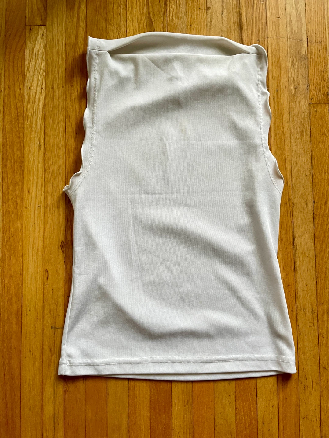 XOXO White Sleeveless Top - Small, Medium - photo 3