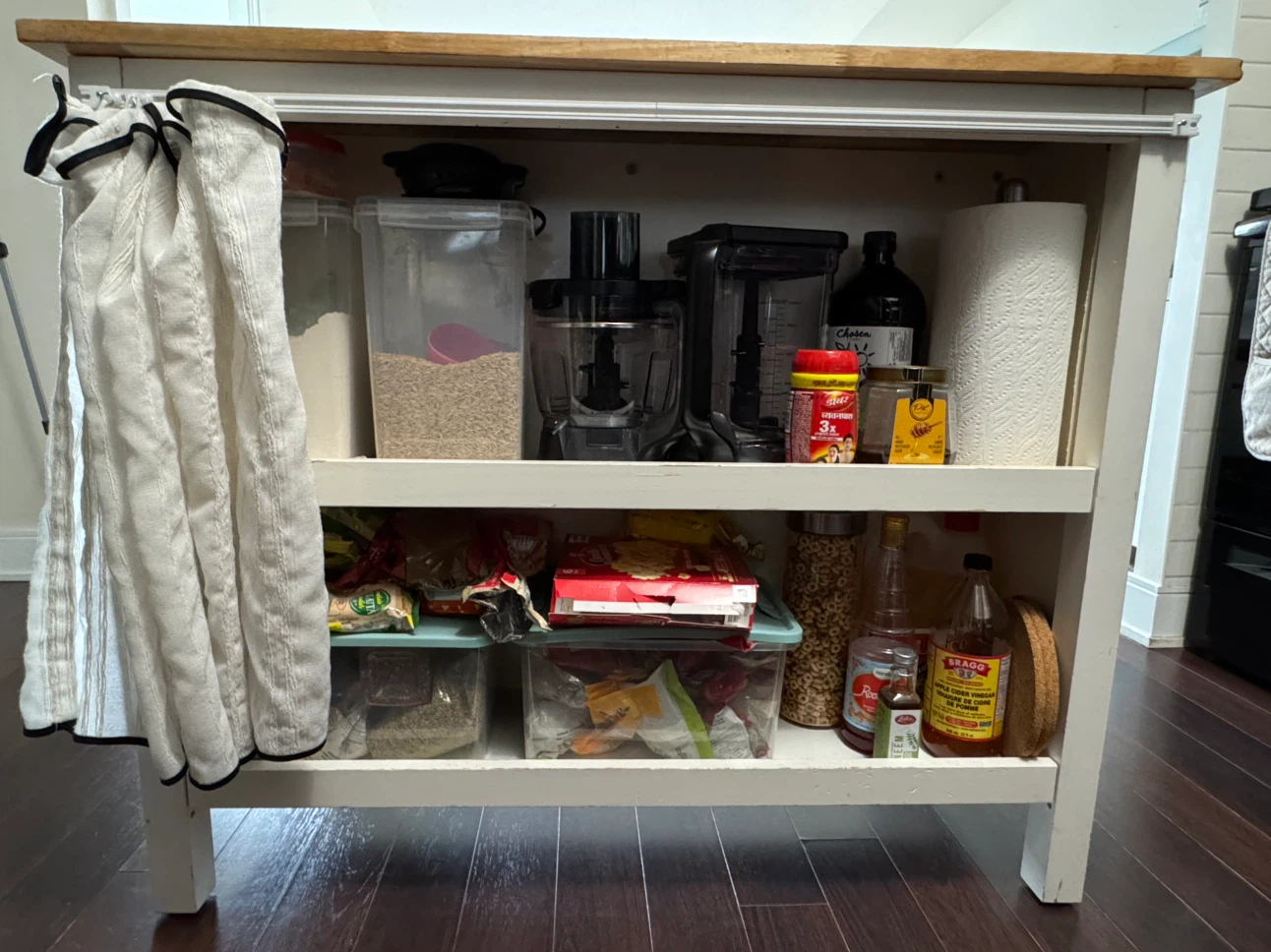 MOVE OUT SALE!! Kitchen Island with Bar Stools - photo 2