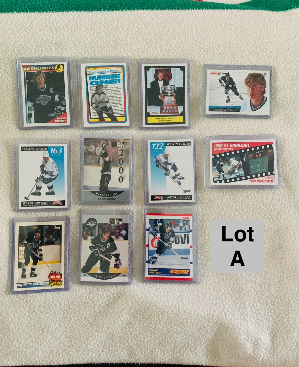 Wayne Gretzky Lot of 11 Hockey Trading Cards Oilers Kings - photo 2