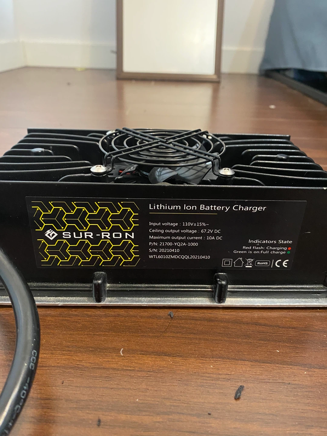 SUR-RON light bee x Lithium Ion Battery Charger
