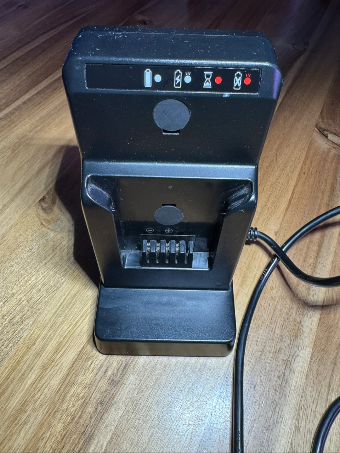 🚨 Moving Sale – Everything Must Go! ONEPWR Battery Charger