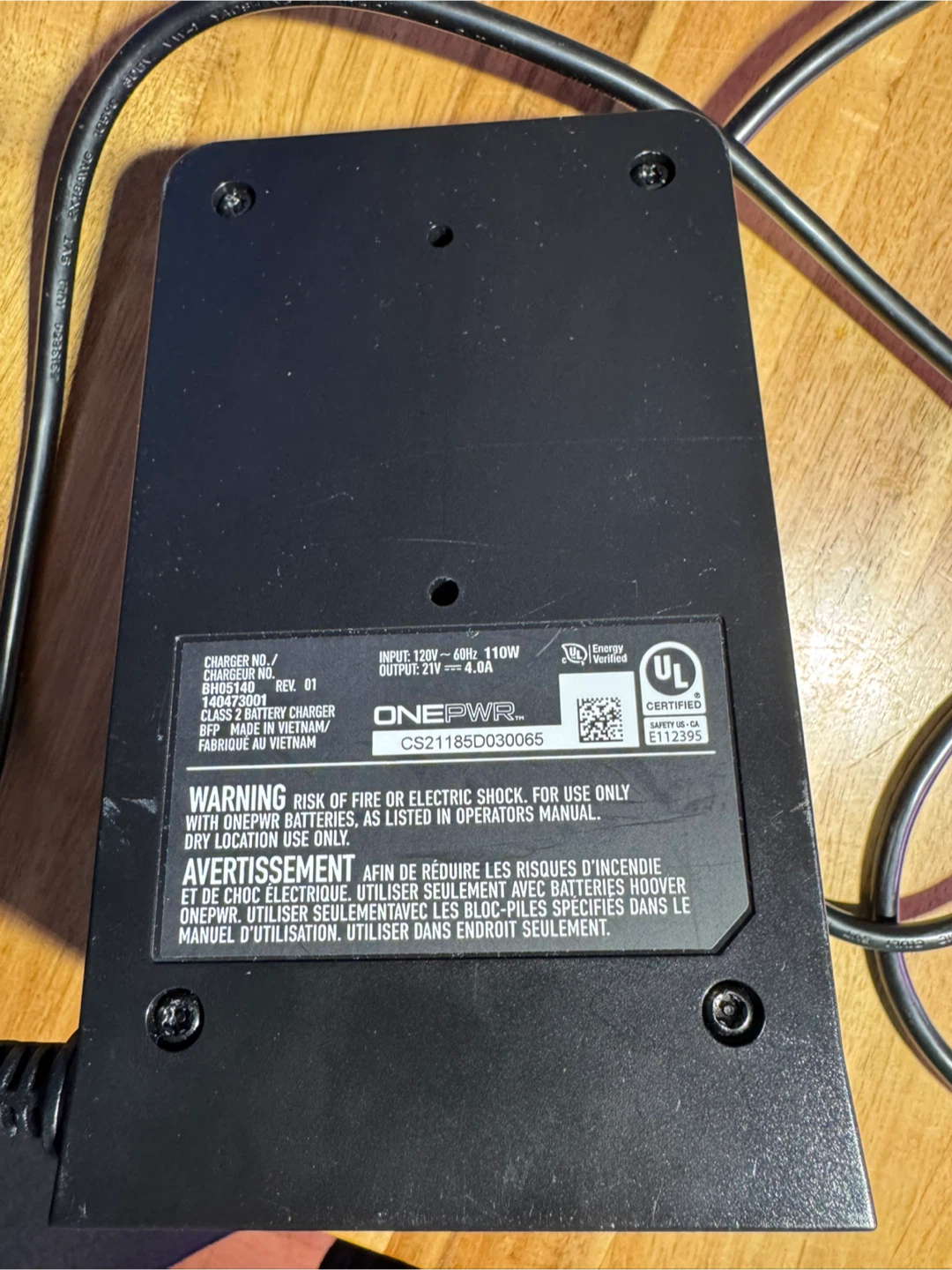 🚨 Moving Sale – Everything Must Go! ONEPWR Battery Charger - photo 2