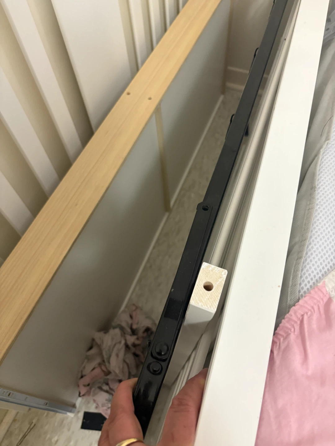 Graco Convertible Crib - photo 5