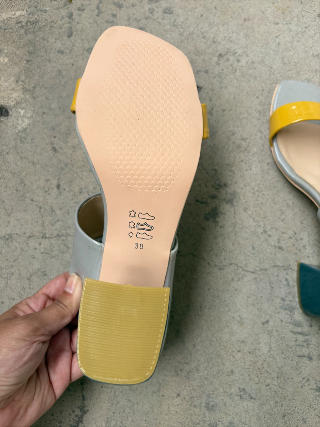 Women's Block Heel Mules Size 38 - photo 5