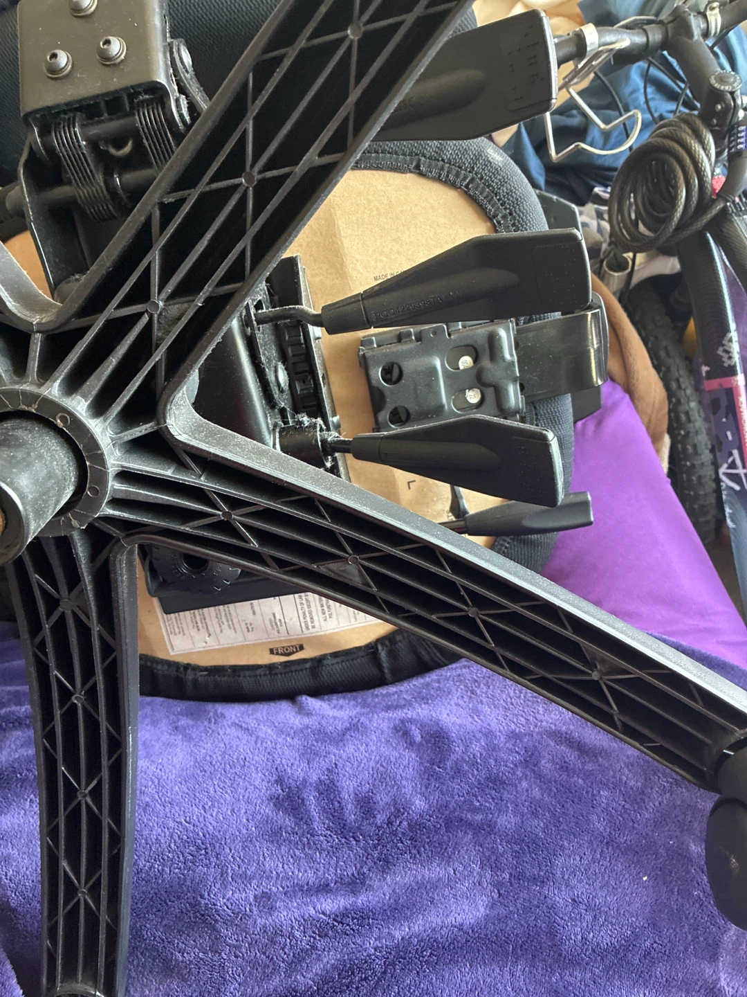 Black Office Chair - photo 4
