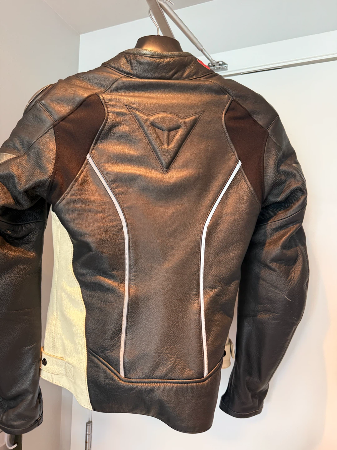 Dainese Leather Motorcycle Jacket - photo 2
