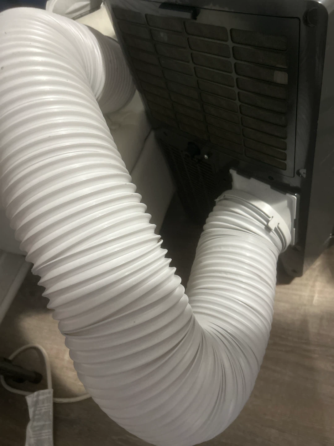LG Portable Air Conditioner with Exhaust Hose - photo 2