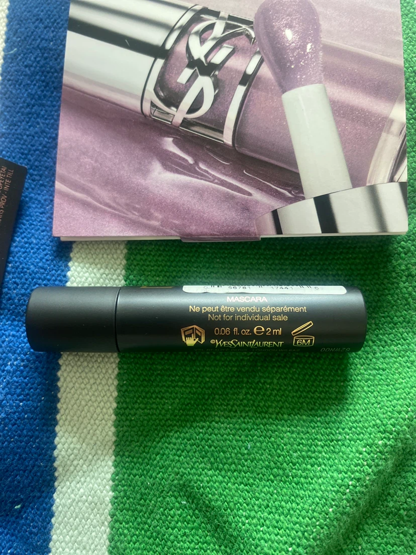 Yves Saint Laurent sample set - photo 2