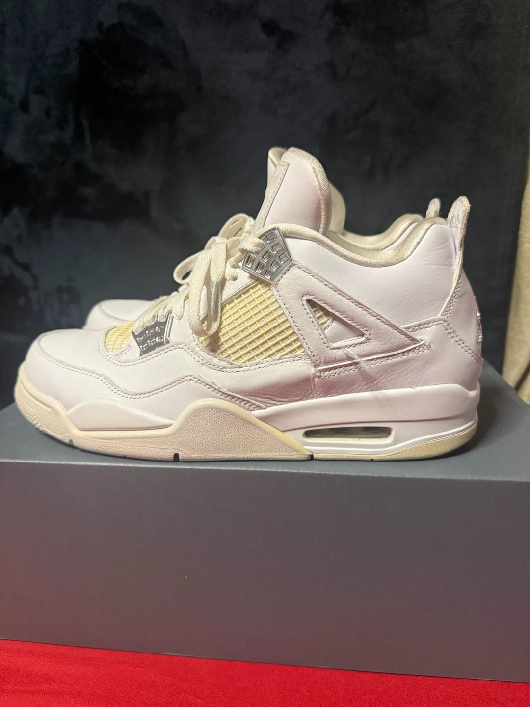 Air Jordan 4 Retro White Sneakers