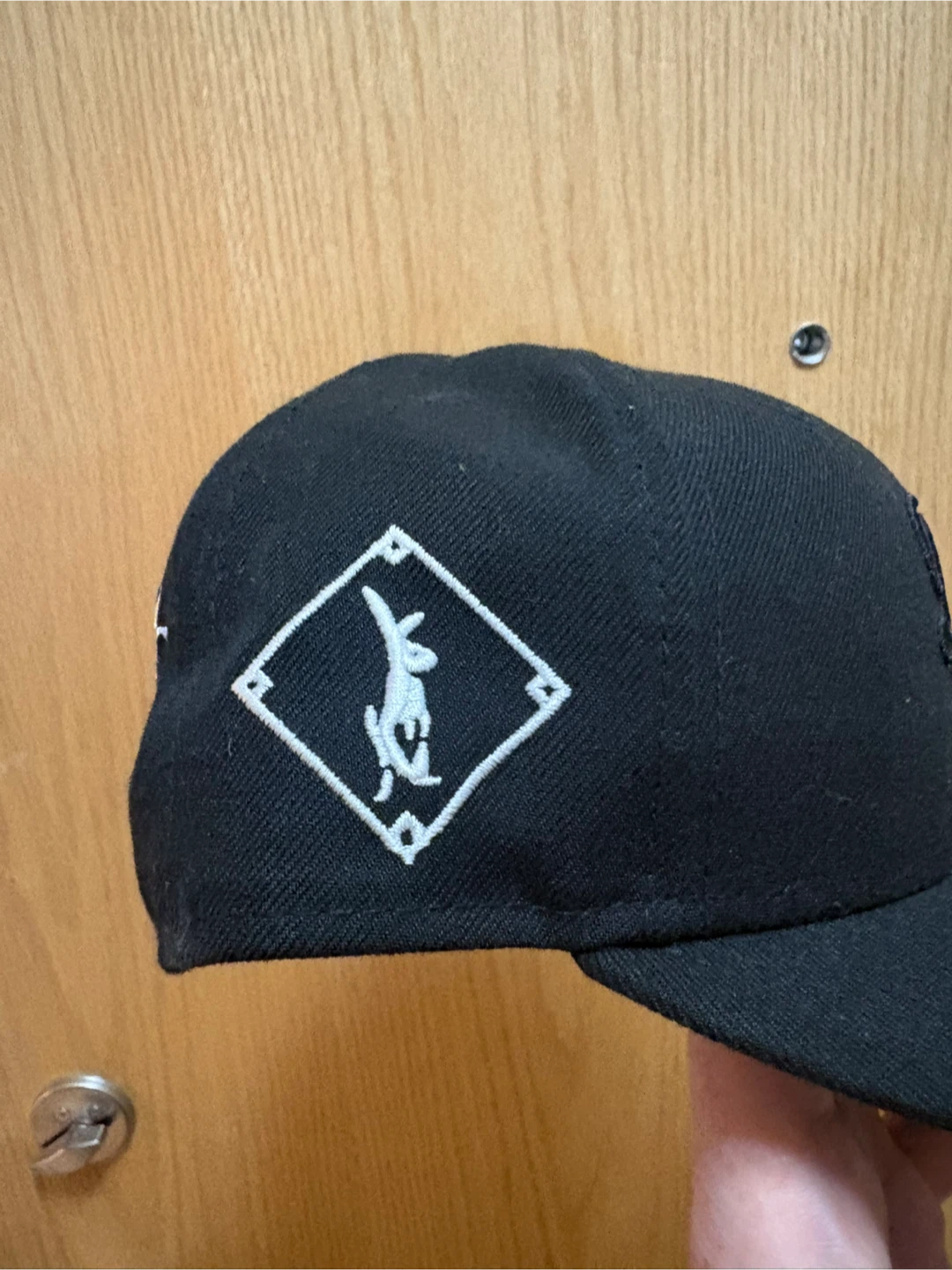 Legends League SnapBack - photo 2