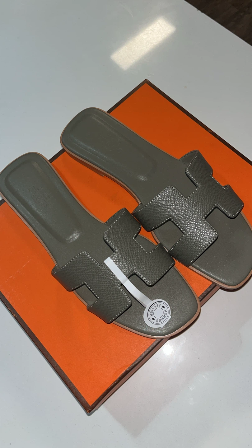 Hermes slippers - photo 2