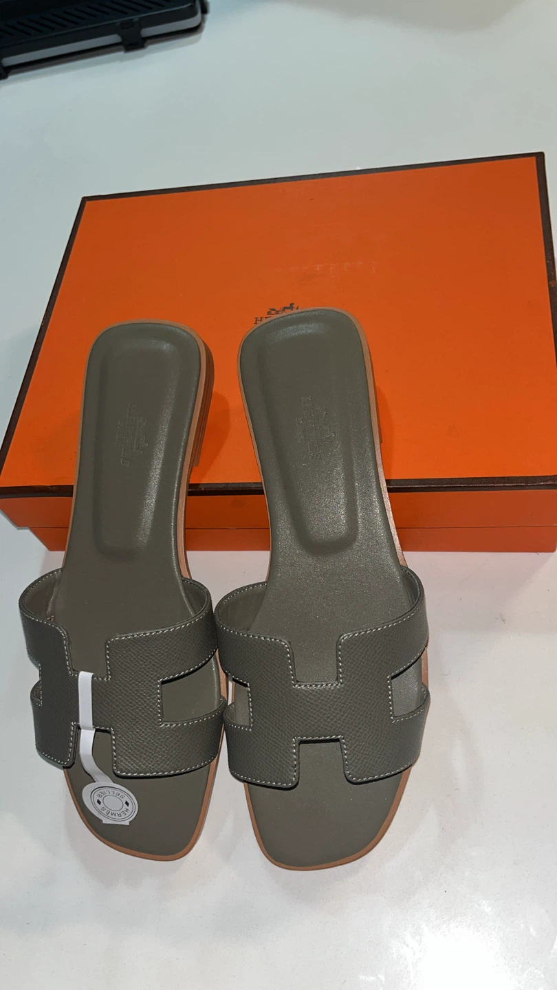 Hermes slippers - photo 4