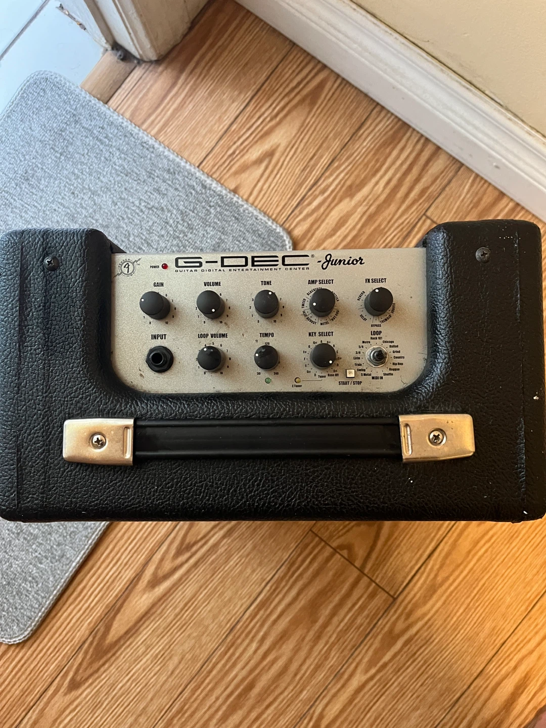 Fender G-DEC Junior Guitar Amplifier - photo 3