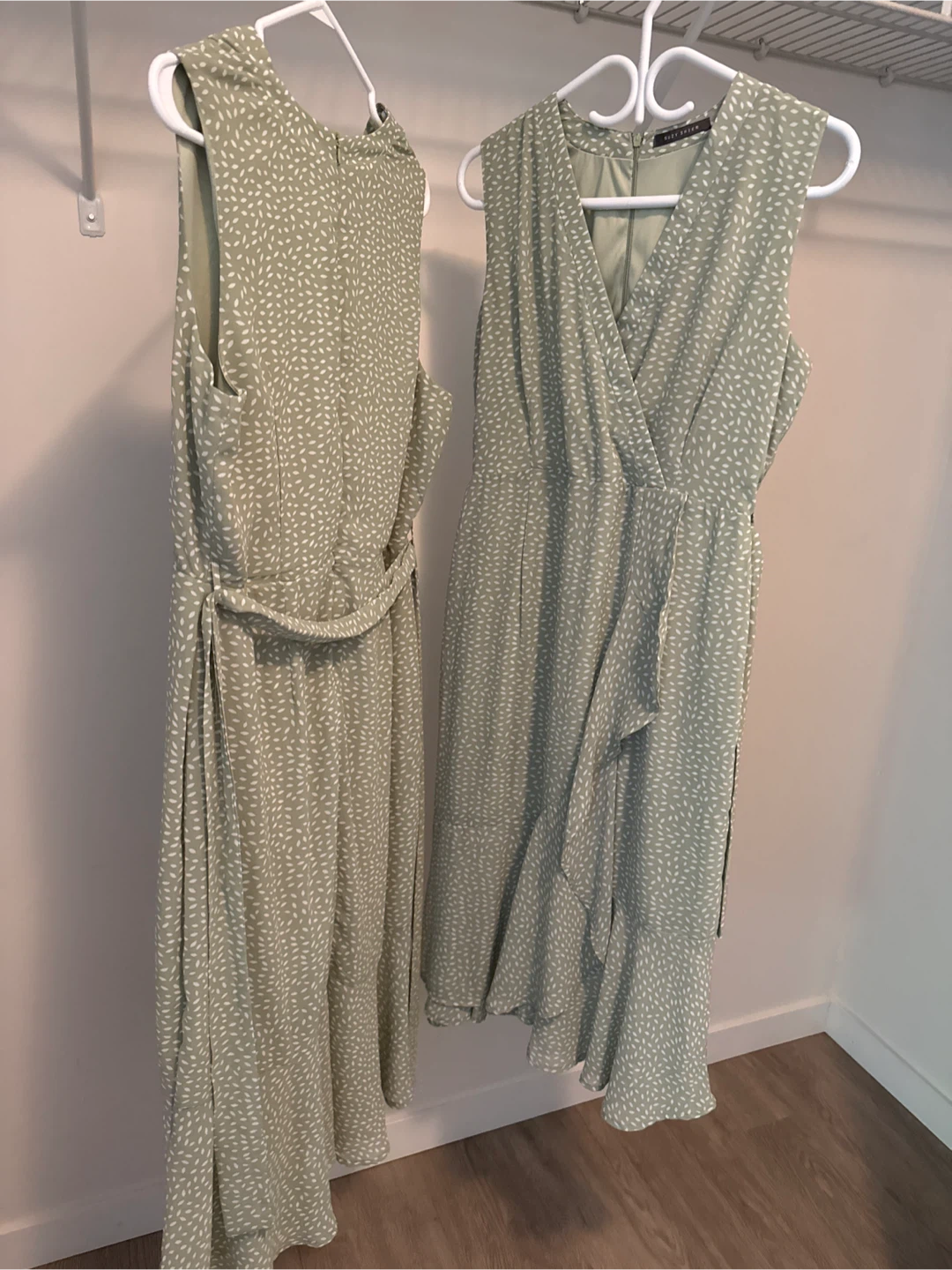 Sage Green Floral Print Wrap Dress - photo 4