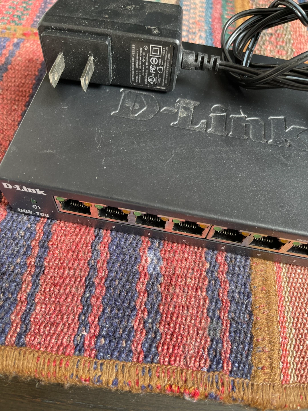 D-Link DGS-108 8-Port Gigabit Unmanaged Desktop Switch - photo 2