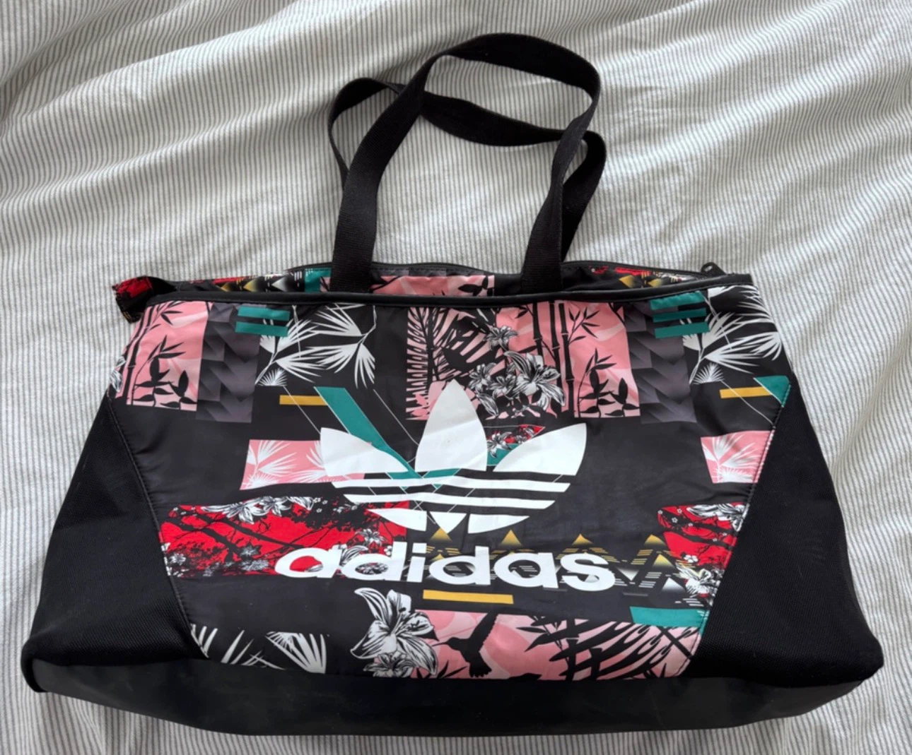 Adidas Patterned Tote with top zipper