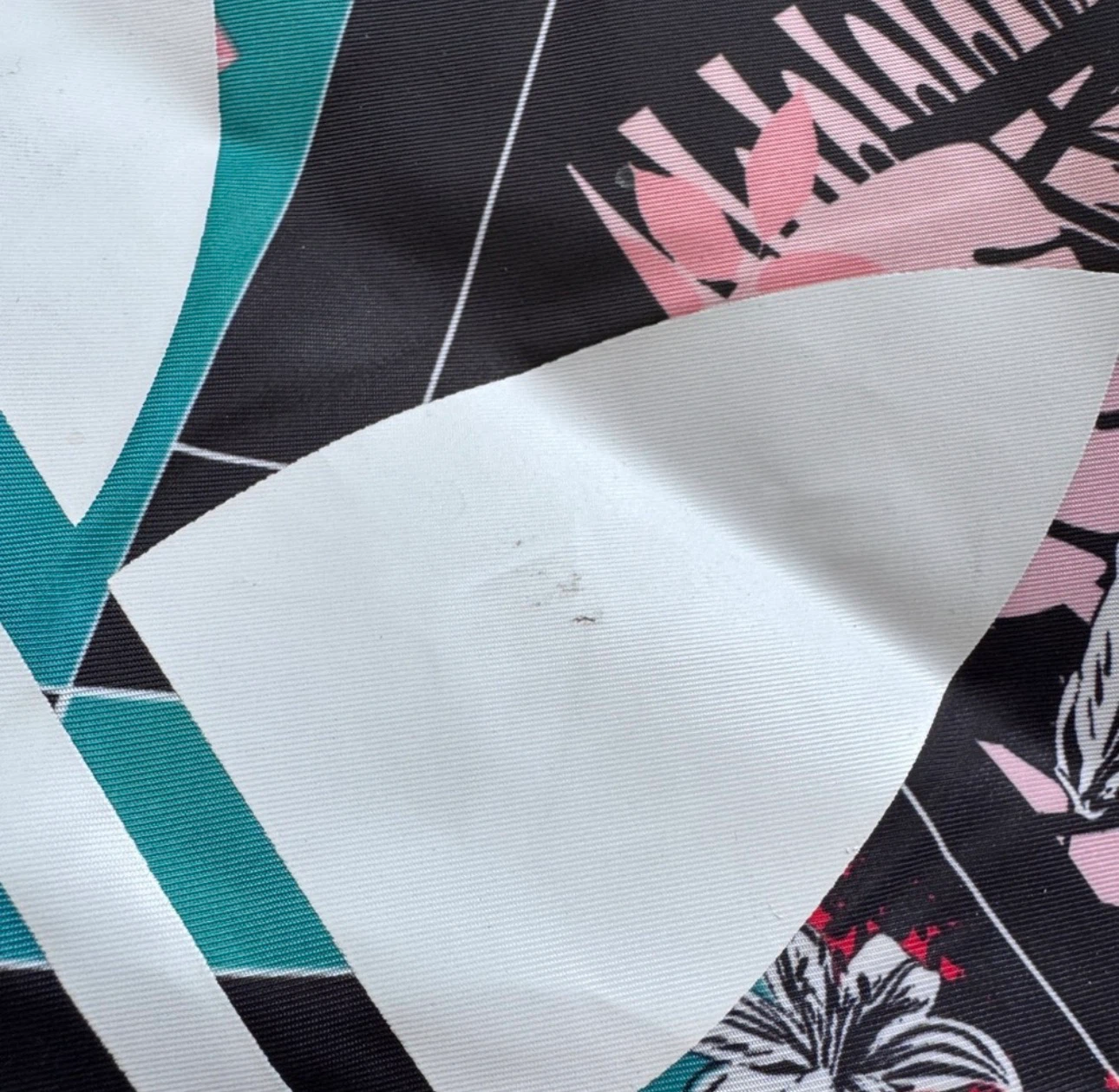 Adidas Patterned Tote with top zipper - photo 3