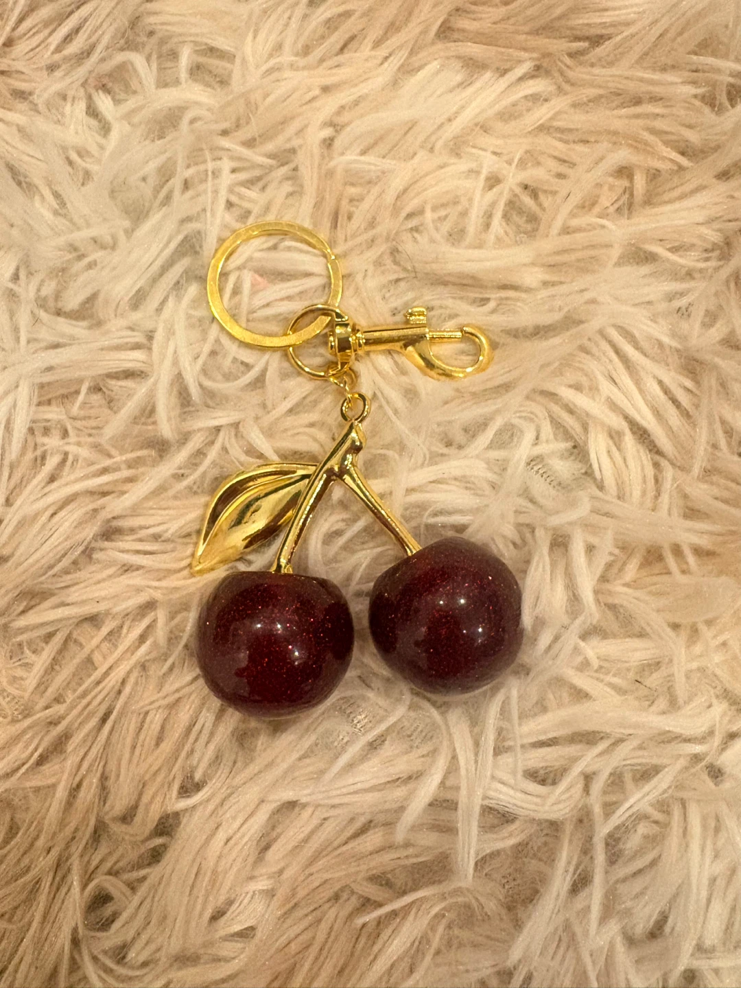 OOOMAY Gold Cherry Charm