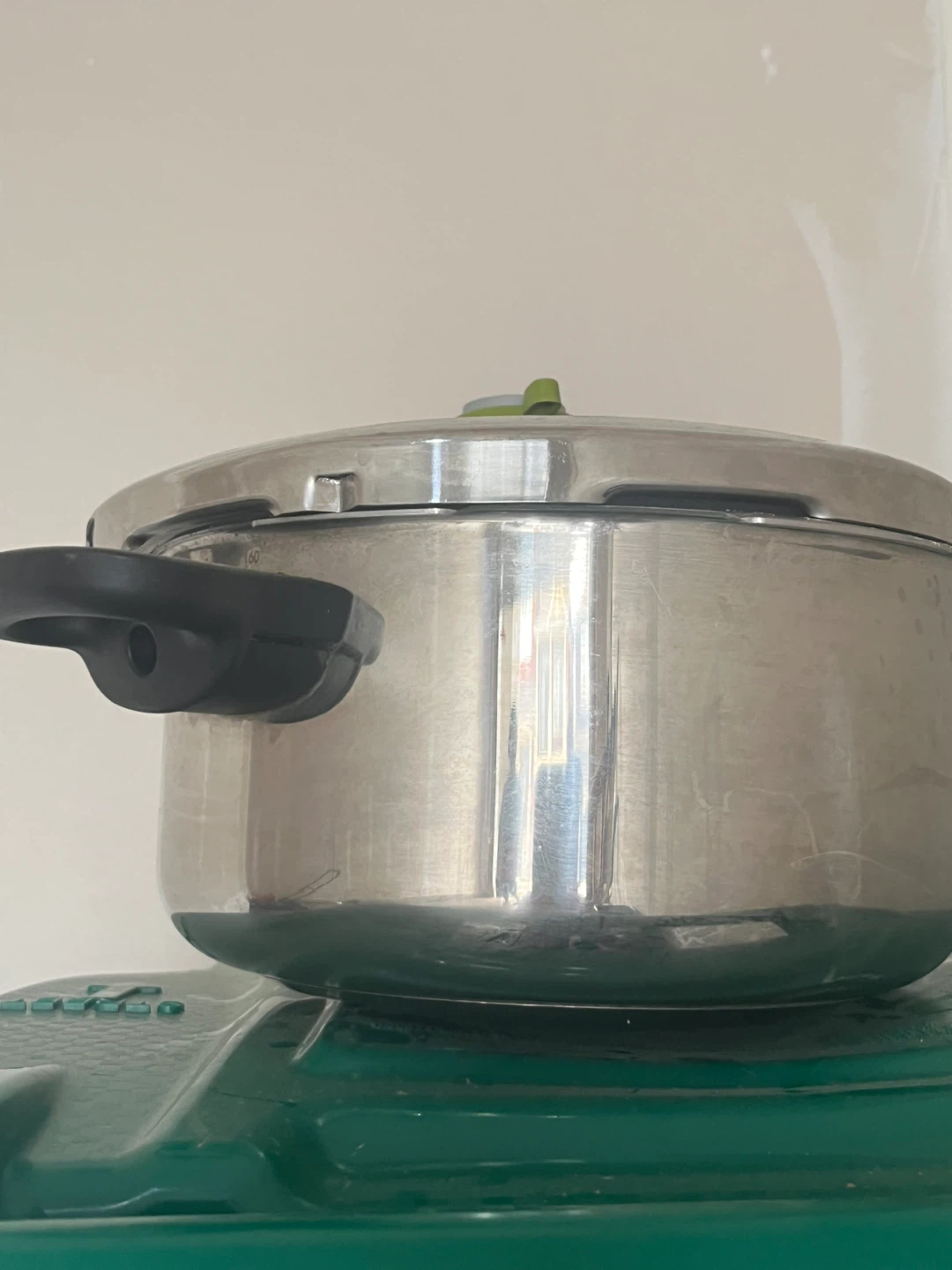 Stainless Steel Pressure Cooker - photo 4