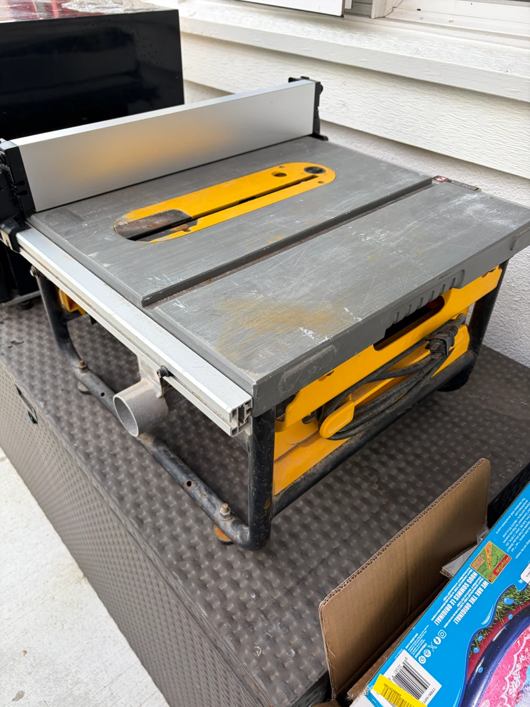 DEWALT Table Saw - photo 3