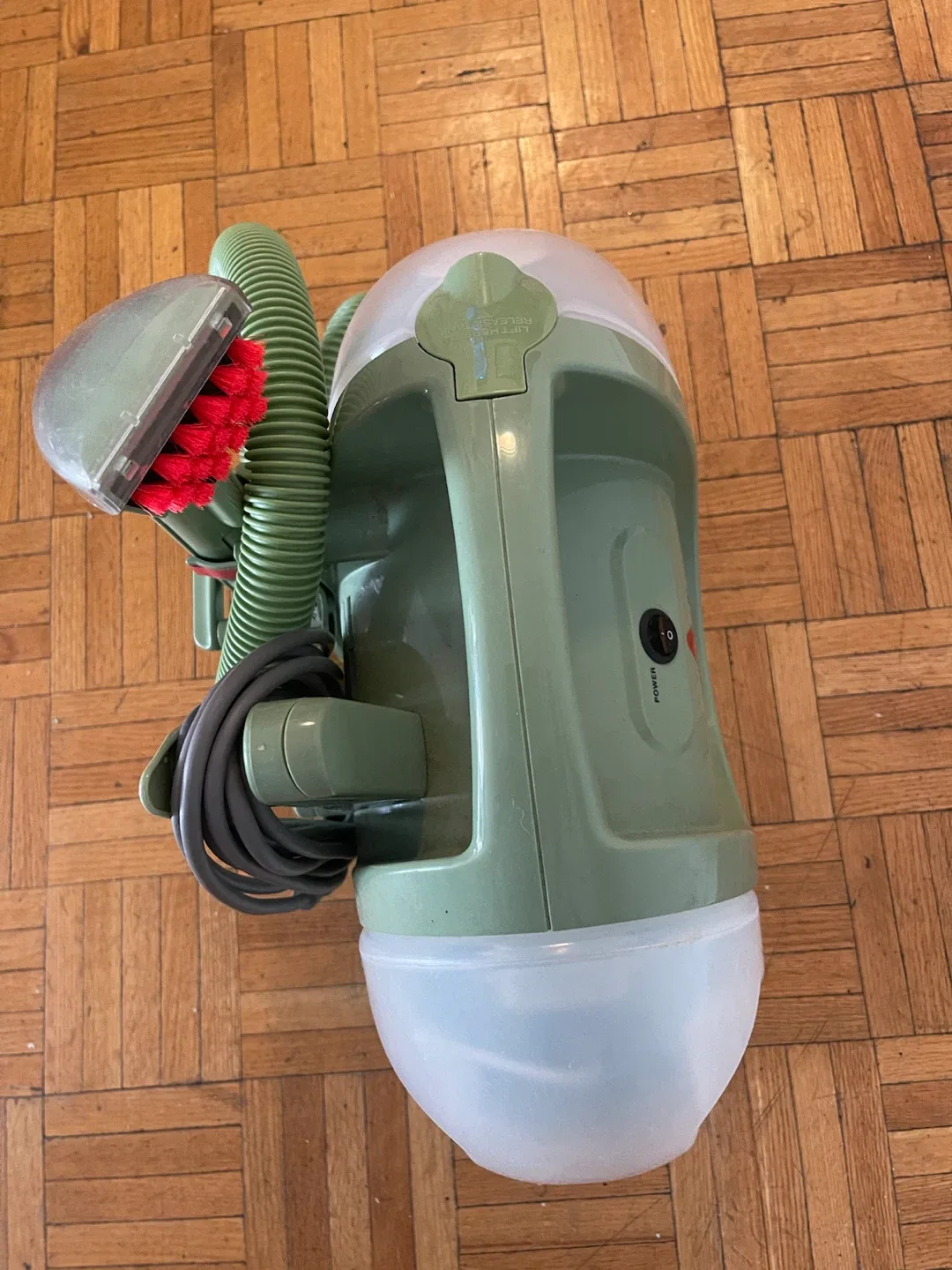 Bissell Little Green Carpet Cleaner - photo 3