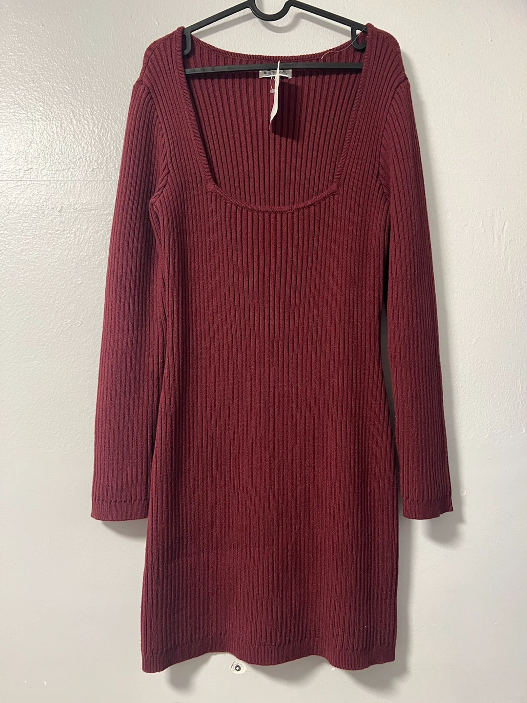 Hollister NWT fall sweater dress in Burgundy - photo 2