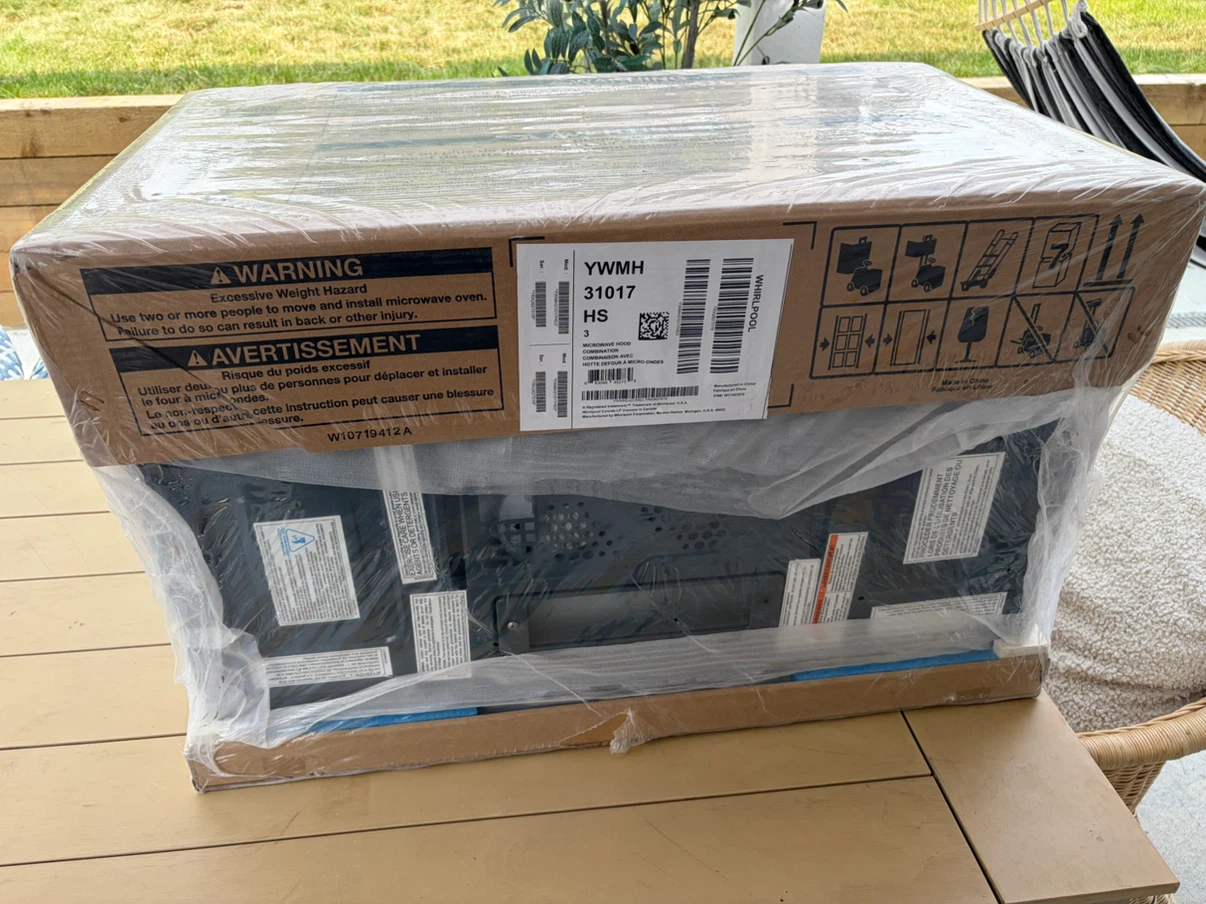 New Whirlpool Microwave Oven - Model YWMH31017HS - photo 3