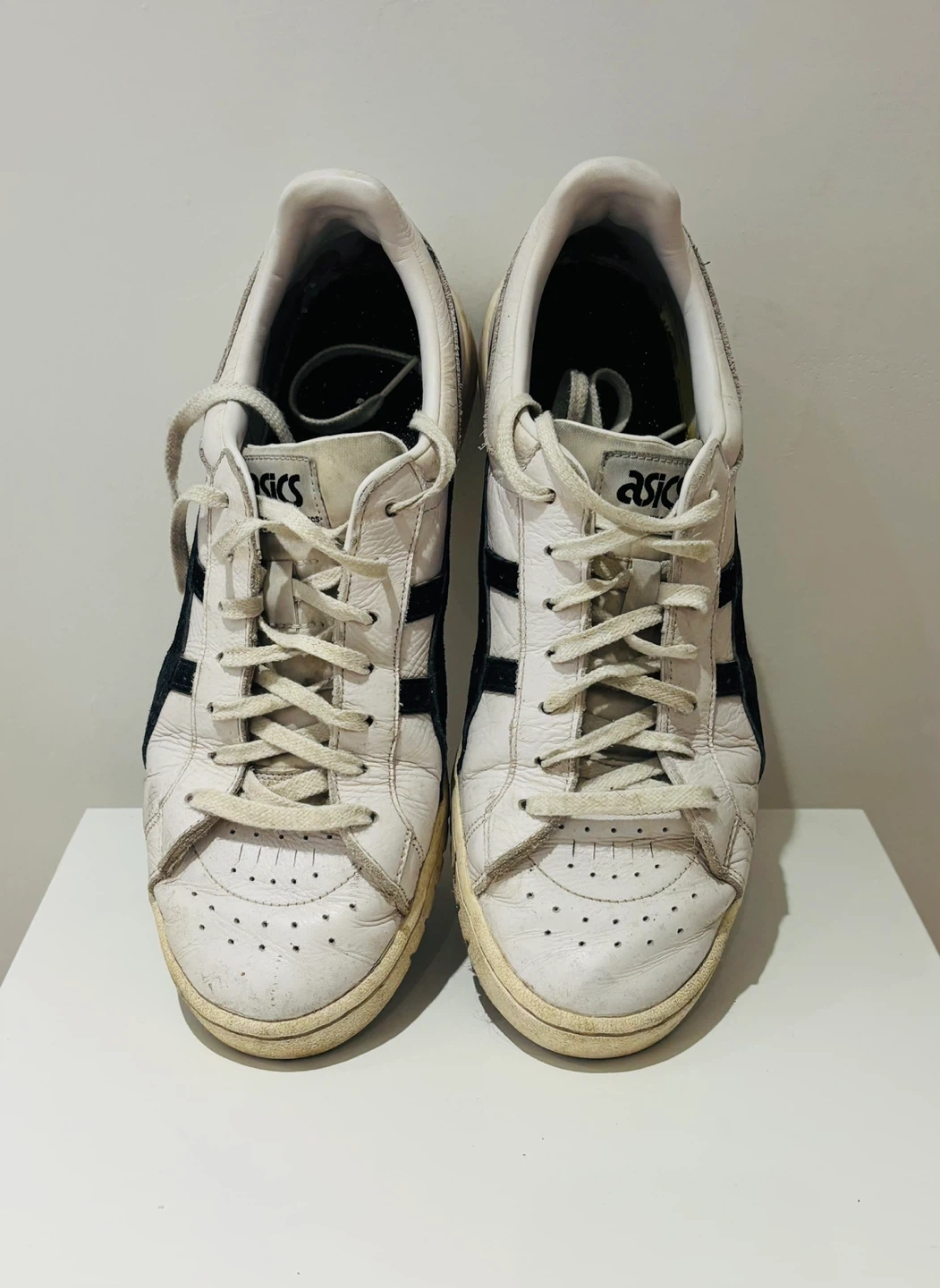 ASICS GEL White Black Leather Sneakers