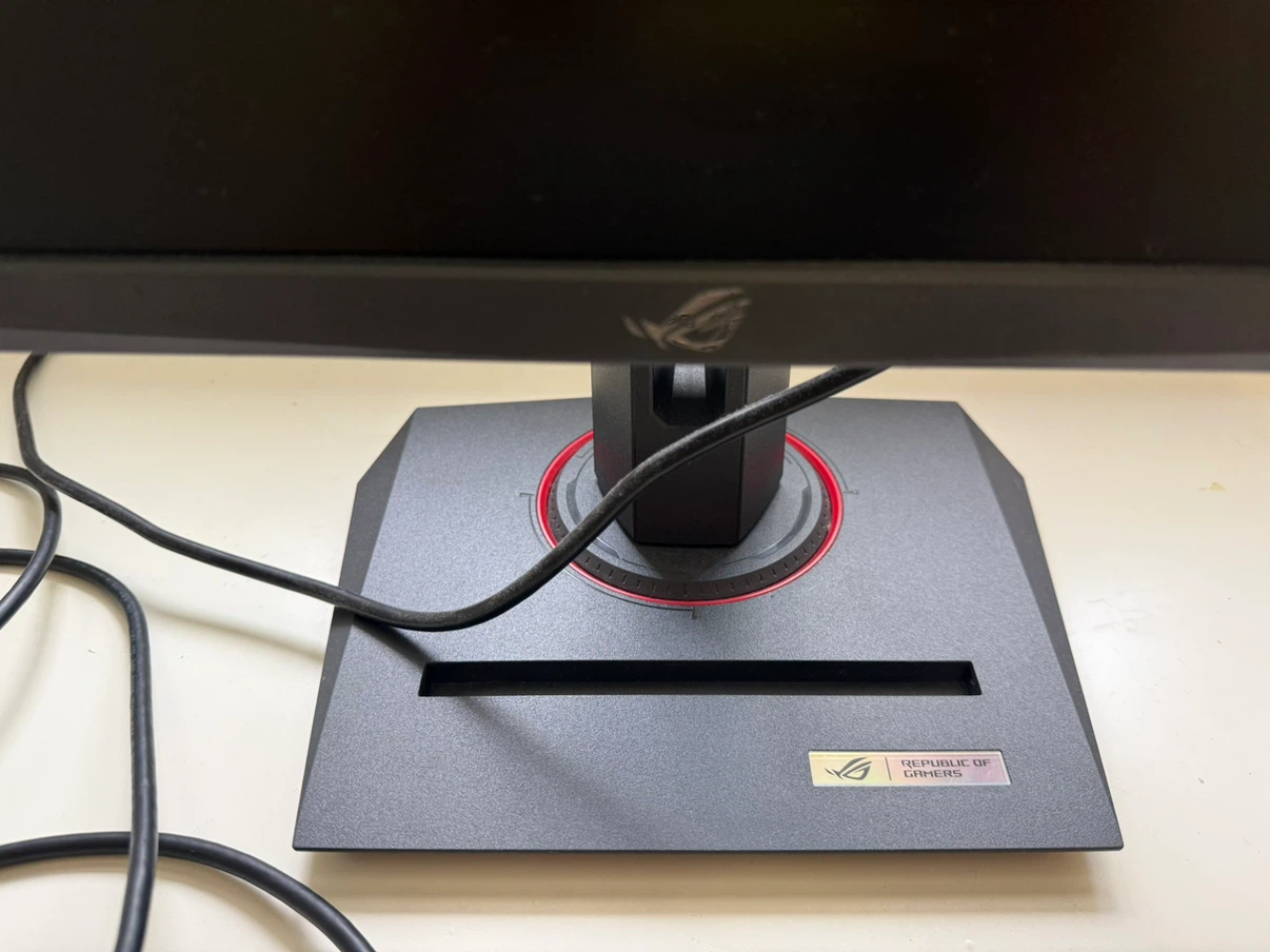 ASUS ROG Strix XG27AQ 27-inch 170 hertz gaming monitor - photo 2