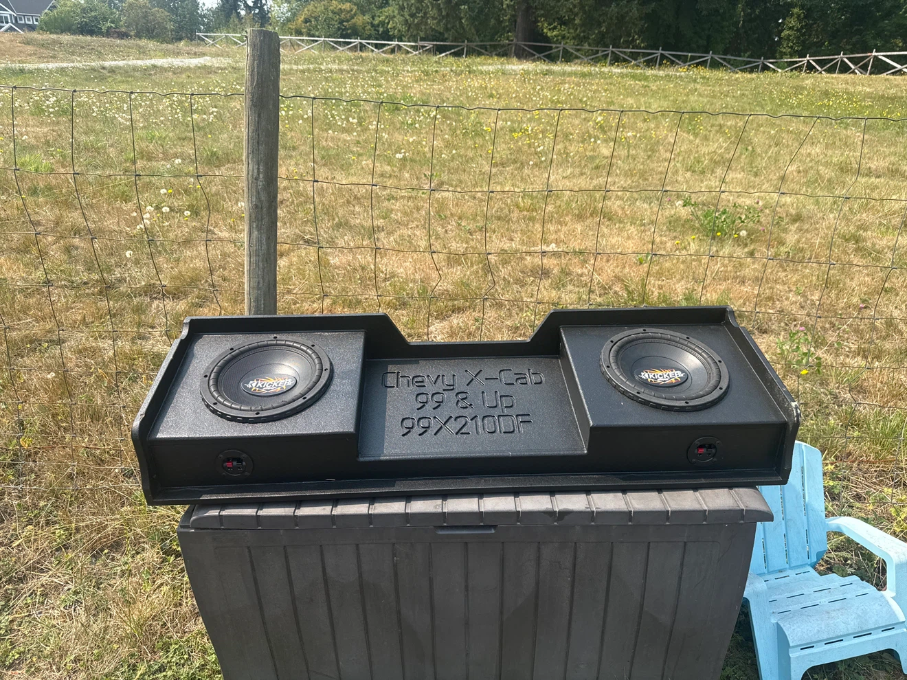 Kicker Chevy X-Cab 99 & Up Dual Subwoofer Box
