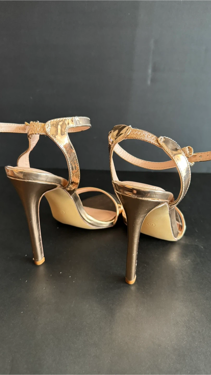 Olivia Womens Rose Gold Strappy Heels Size 6 - photo 3