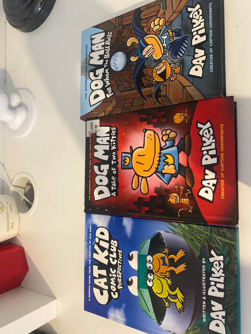 Dav Pilkey Dog Man & Cat Kid Comic Club Books - photo 2