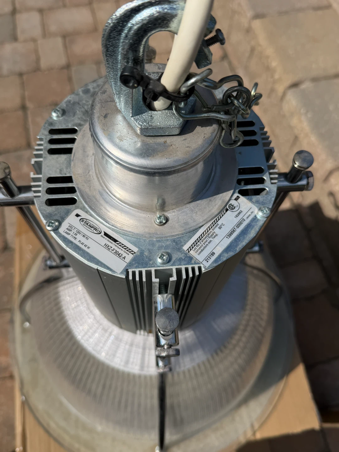 Stanpro Industrial High Bay Light Fixture - photo 2