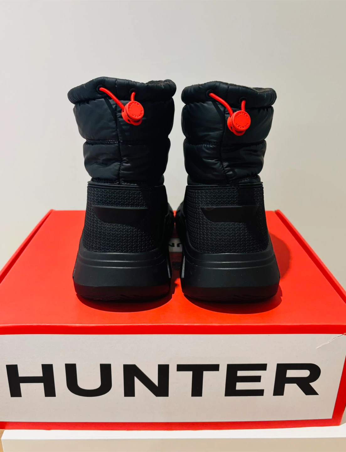 Hunter Womens Intrepid Short Snow Boots - Black - Size 9 - photo 3