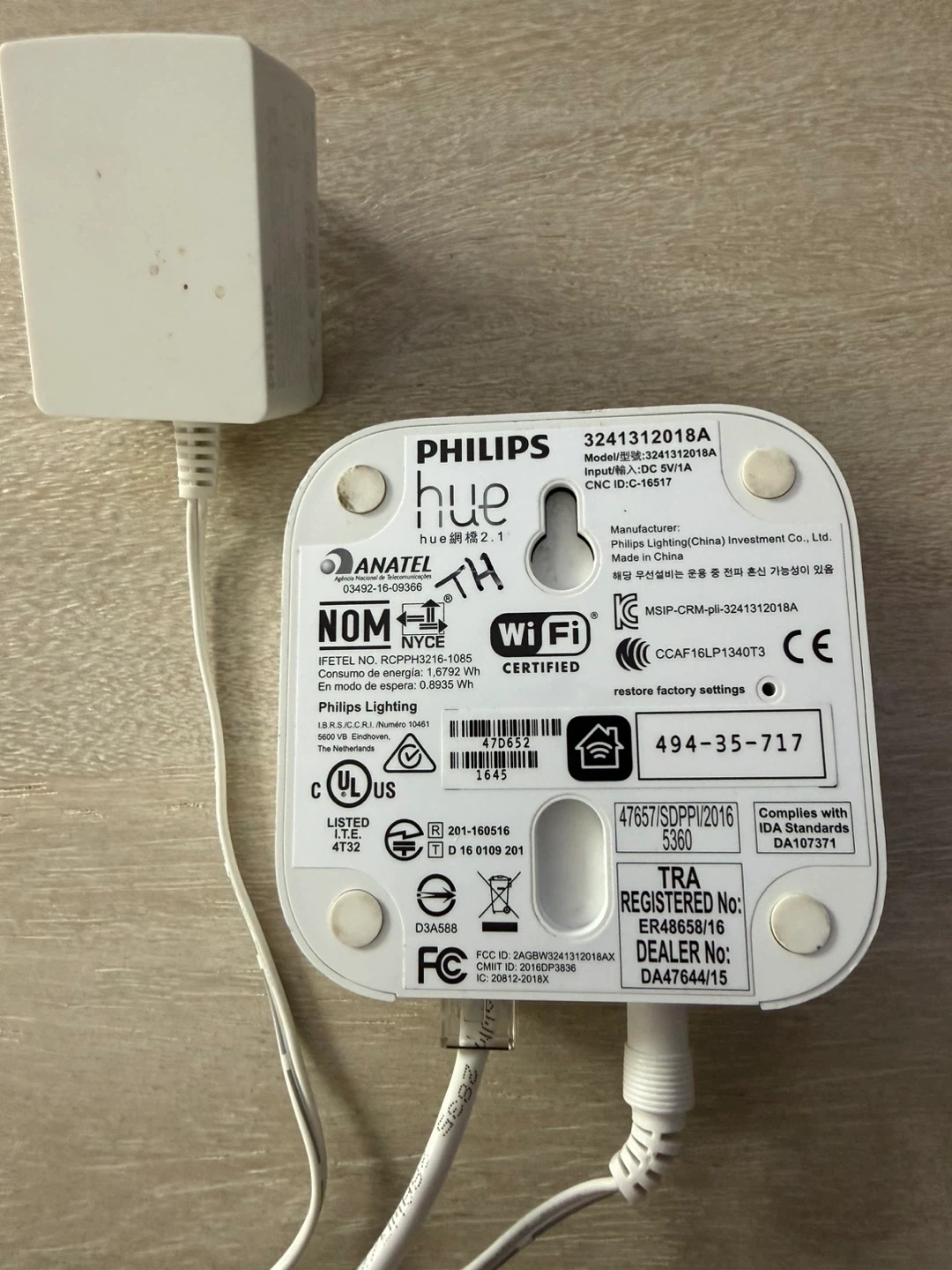 Philips Hue Bridge Smart Lighting Hub - photo 2