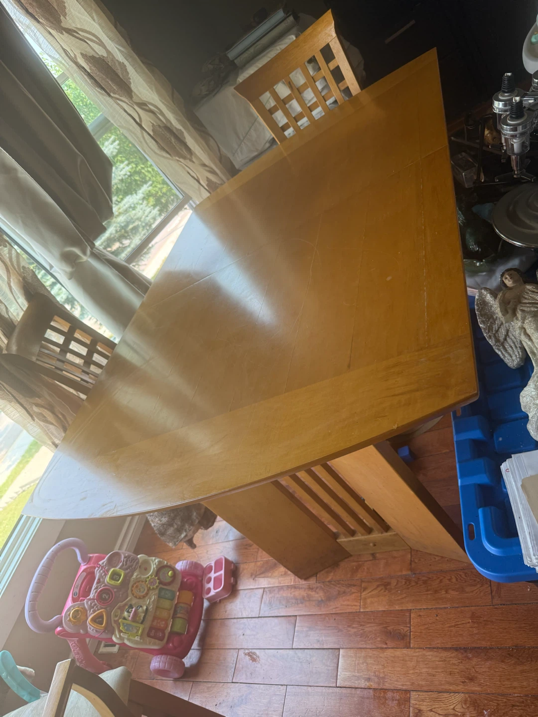 Dining Table Set - Hutch, China Cabinet & Table with Chairs - photo 3