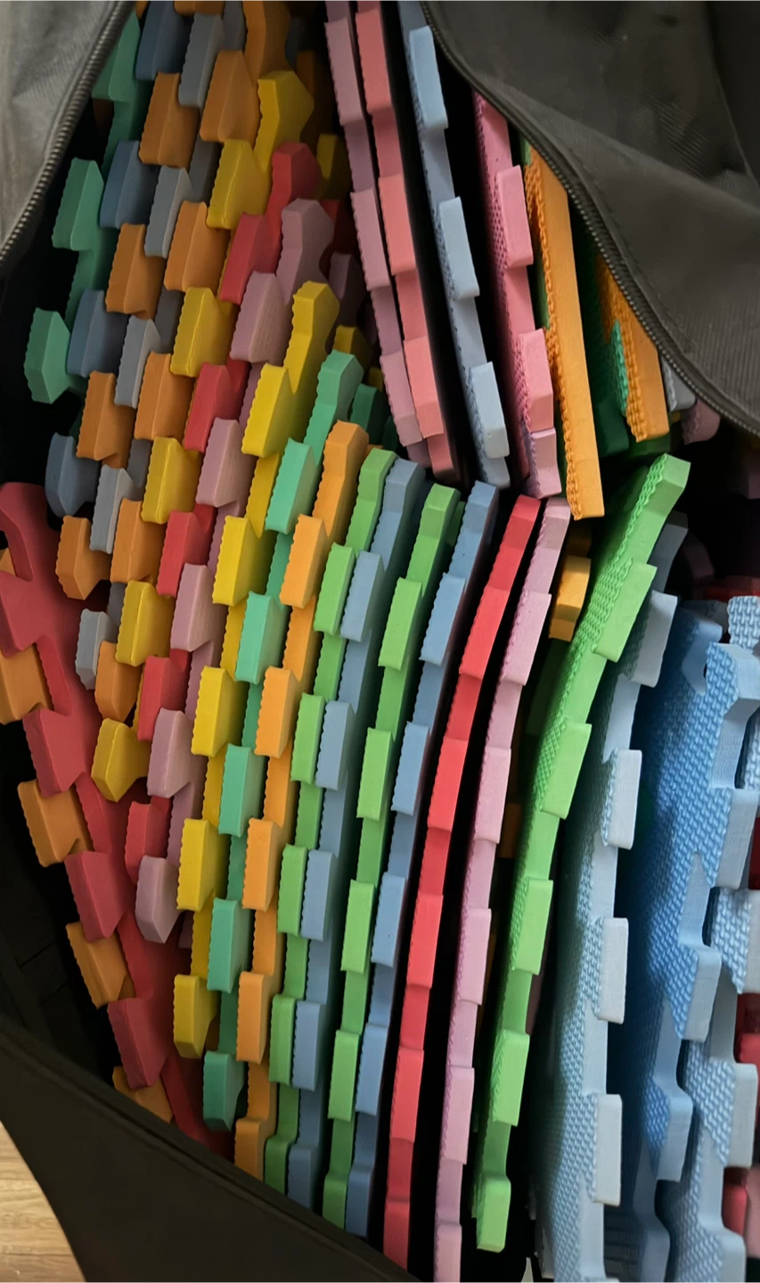 Free playpen & ABC mats