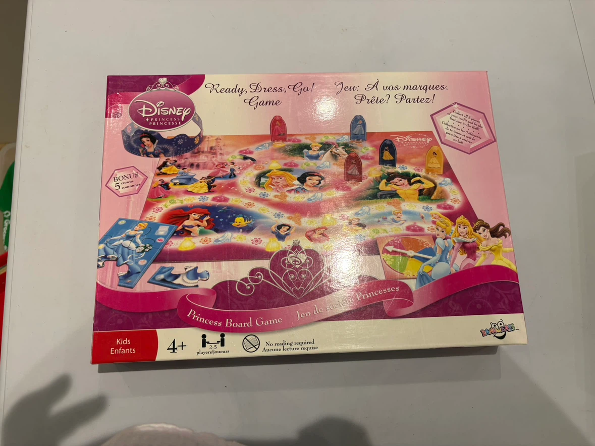 Disney Princess Ready, Dress, Go! Board Game