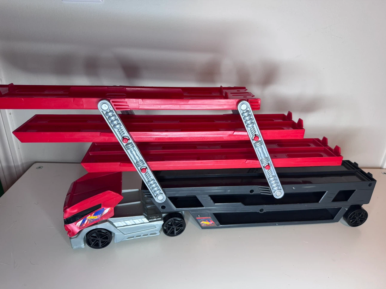 Hot Wheels Car Carrier Toy Truck - photo 2