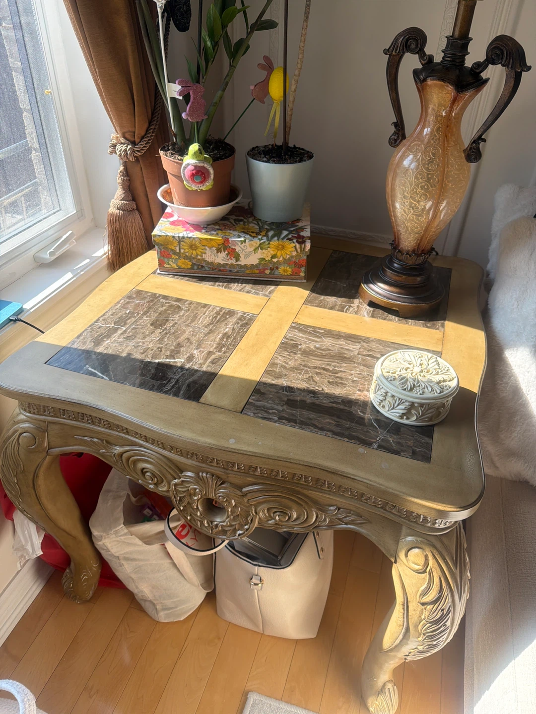 Ornate Coffee Table with Marble Top - photo 2