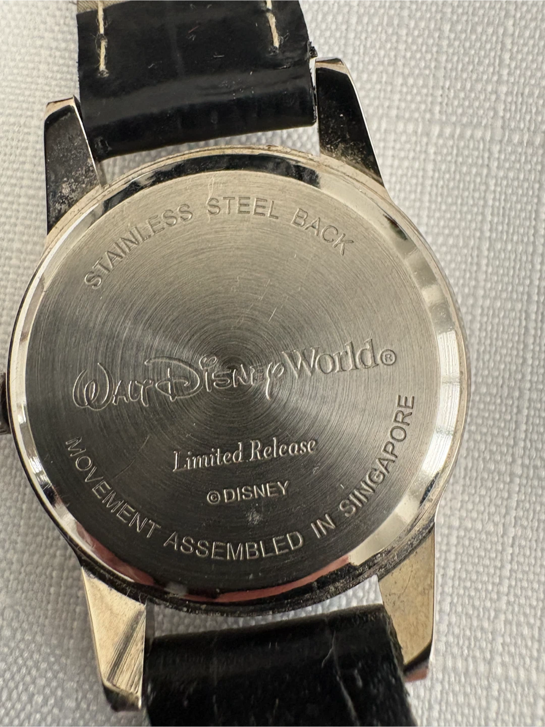 Disney World Mickey Mouse Watch - Limited Release - photo 2