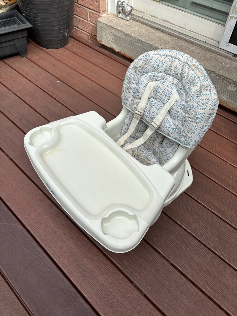 The First Years Booster Seat - photo 3