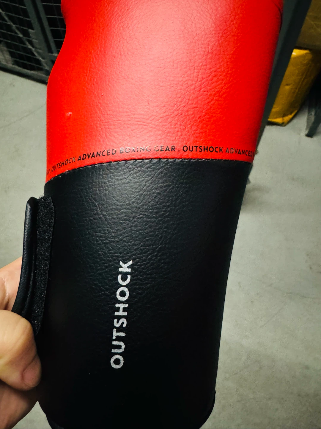 Outshock Red Boxing Gloves 8oz & 10oz - photo 3