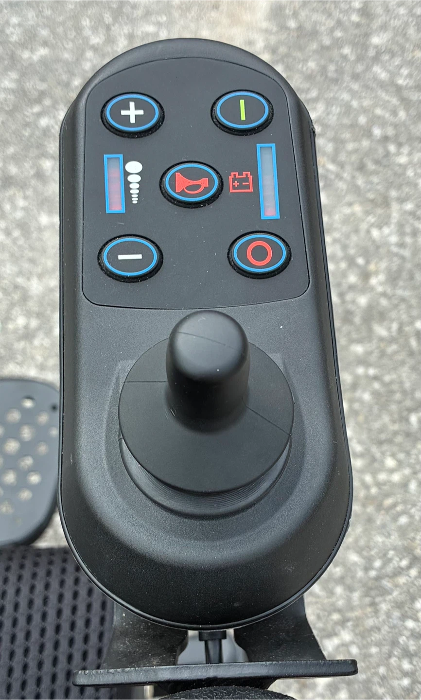 Travel Buggy Powered Wheelchair - photo 5
