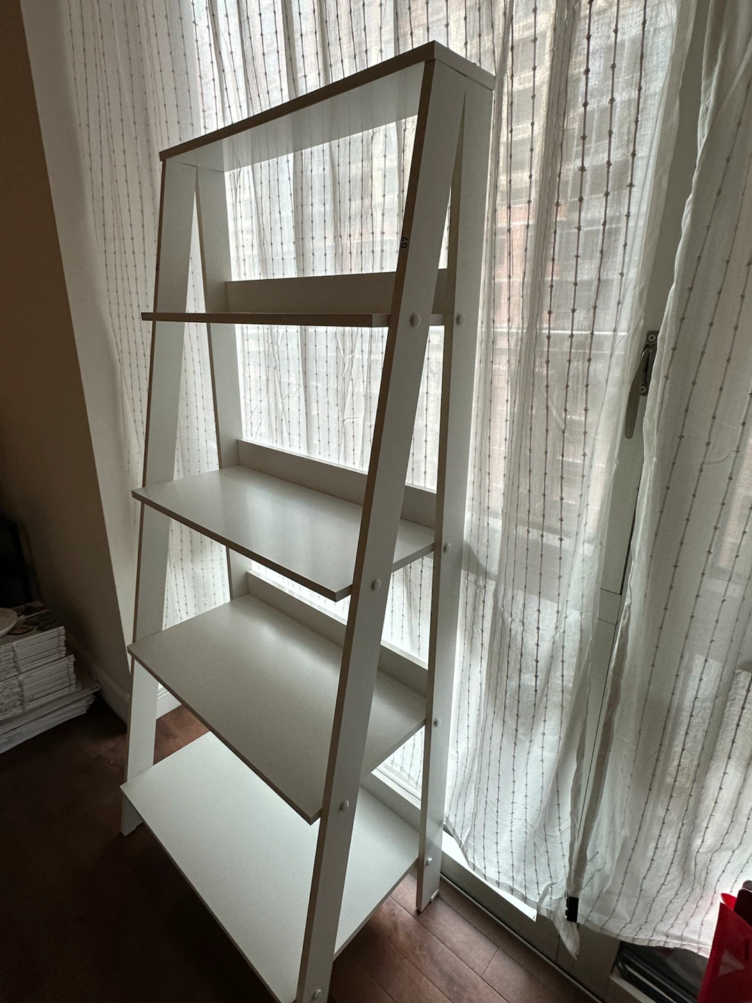 White Ladder Shelf - photo 2