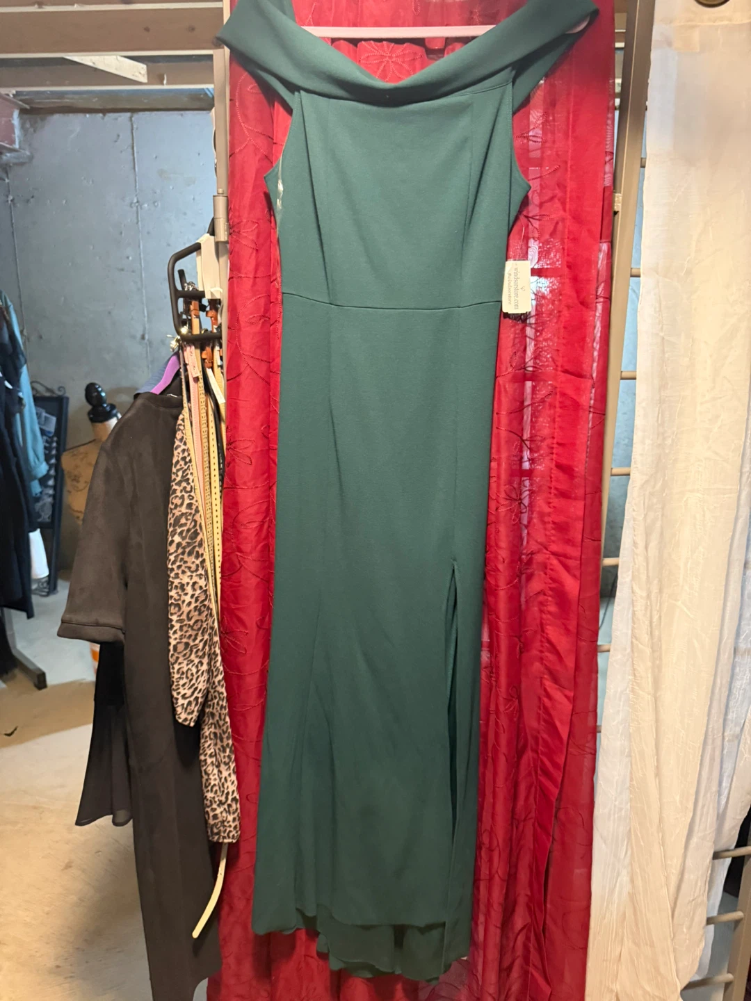Windsor Off-the-Shoulder Gown - Emerald Green - Size M - photo 3